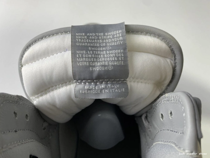 Rep LUCY x High CN8607-002 Jordan (DR box) DR Retro 1 shoe 0714